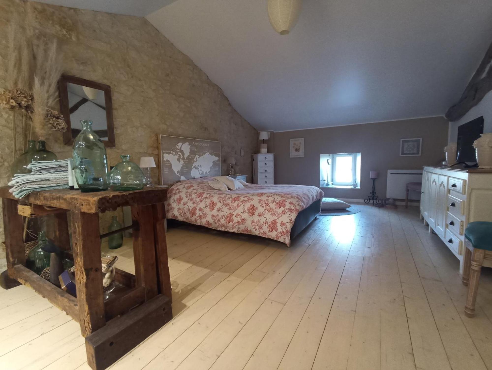 Gite De Charme Dans Ancienne Seigneurie Le Pin-Saint-Denis Esterno foto